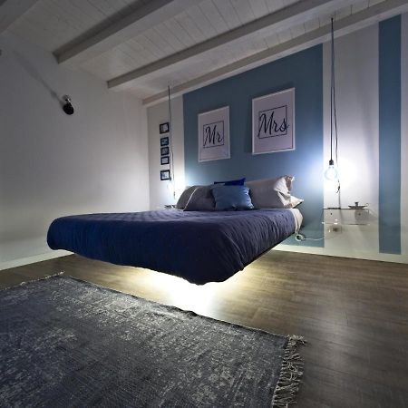 Light Blue Lake Aria Argegno Exterior photo